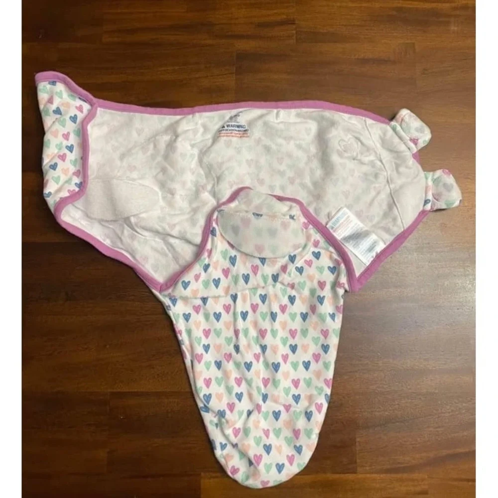 Swaddle me baby‎ swaddle Velcro closure hearts small medium